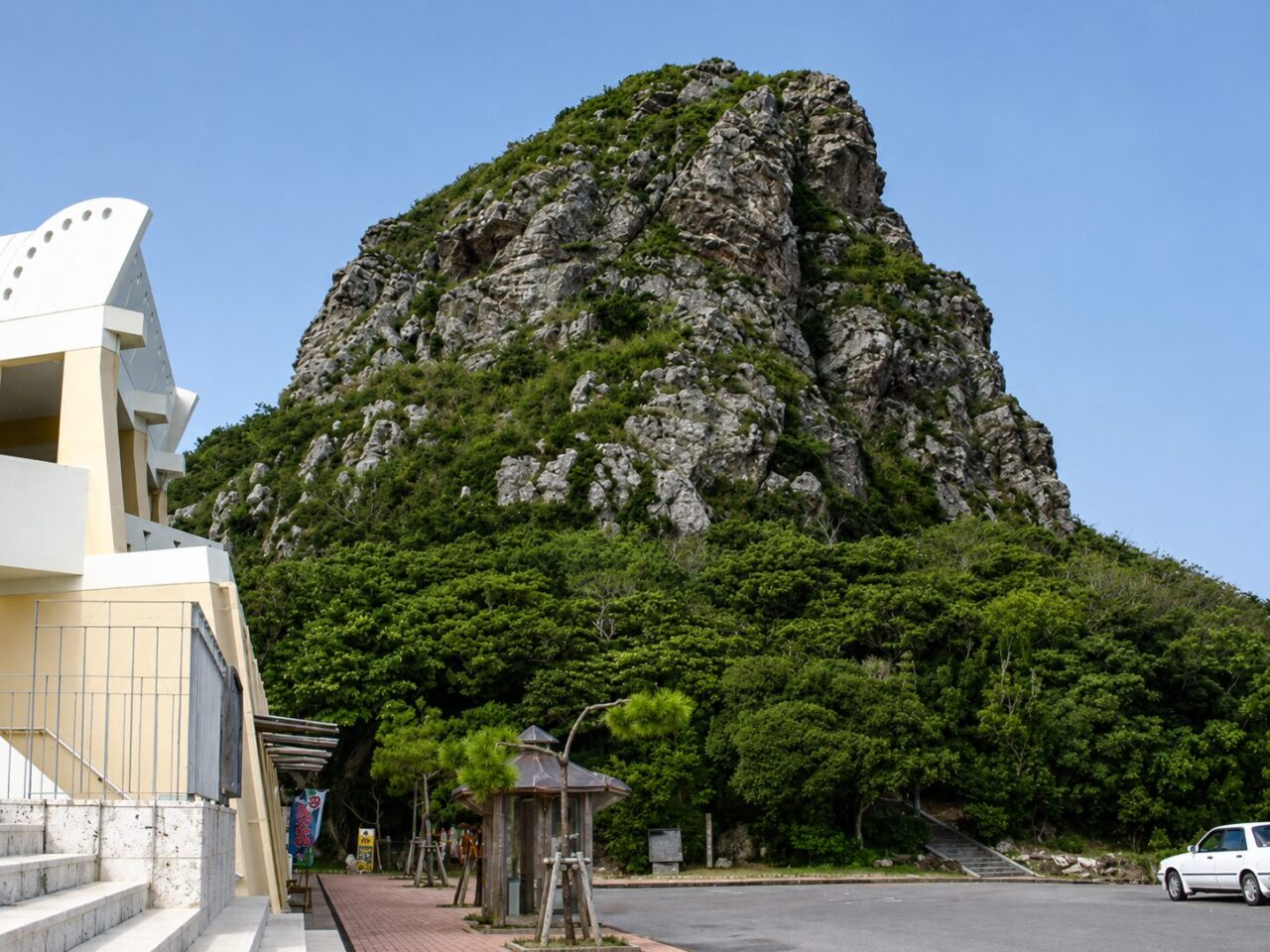 伊江島ー城山ーたっちゅー
